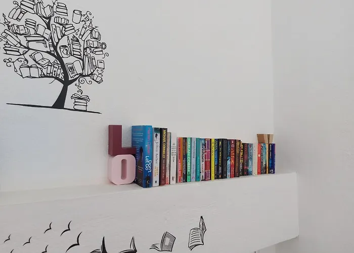 2ºa Escobar شقة *